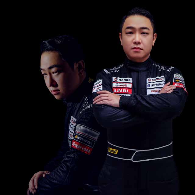 카레이싱 선수 출신 탐정